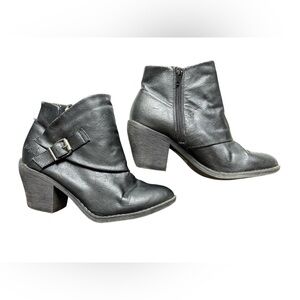 FREE - Blowfish Black Ankle Boots Booties 5/38
